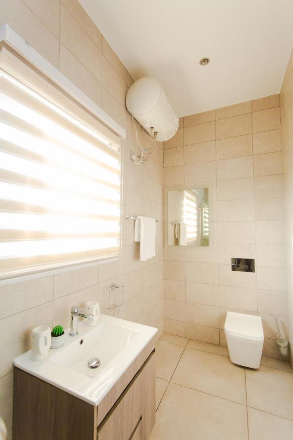 Accra Luxury Apartments @ Pine Court Exterior foto